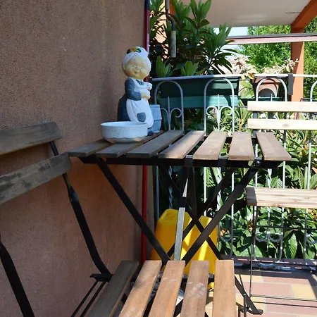 Konukevi Il Giardino Nel Parco R&b Bolonya